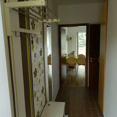 Apartman Sanyi Apartman *