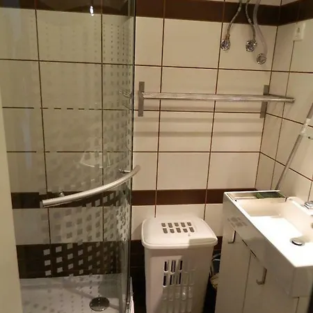 Apartman Apartman Sanyi *